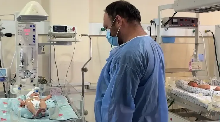Have the parents of the girl found in Halabyan been found? What is the condition of the child?